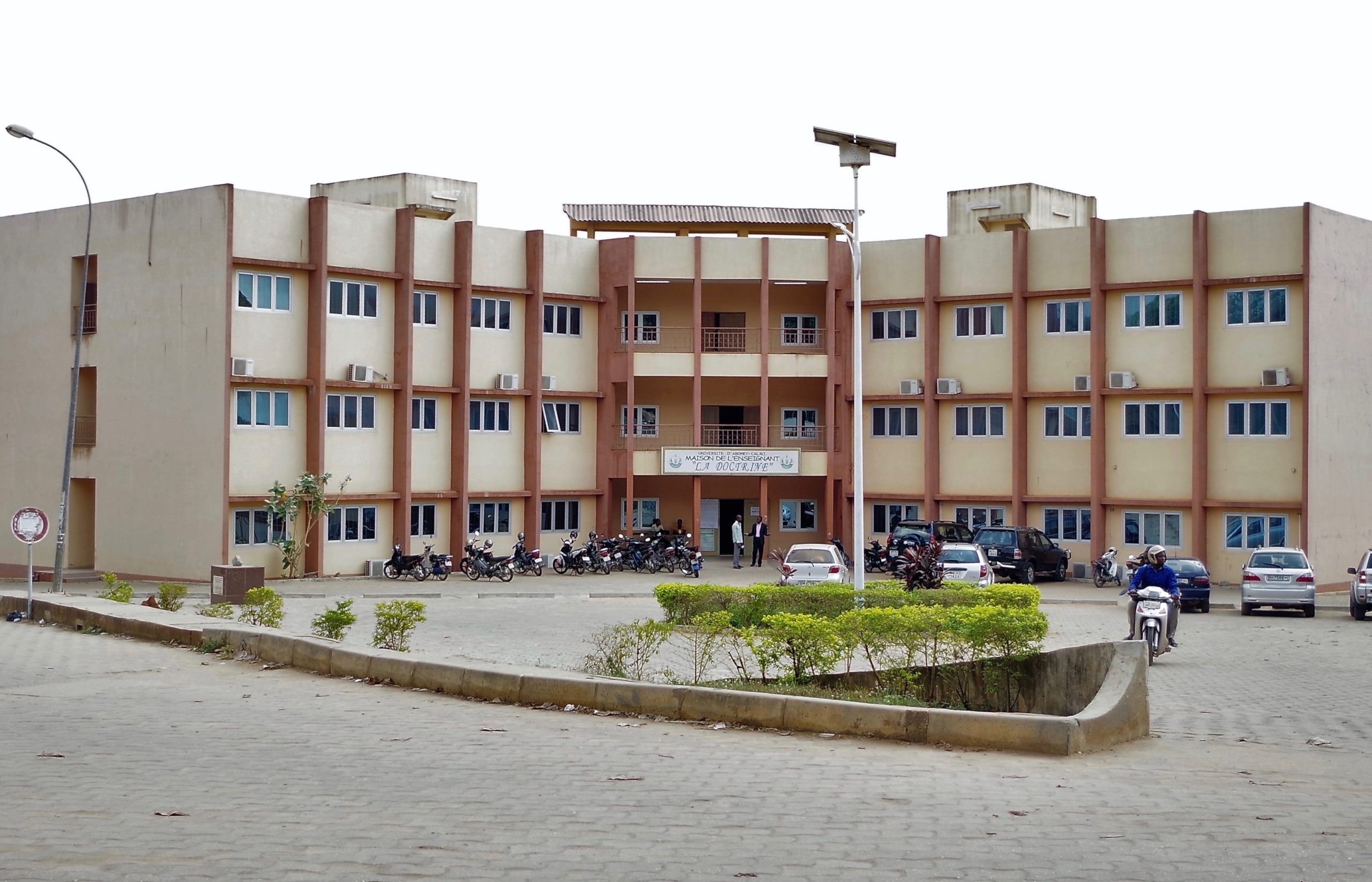 Maison de l'enseignant à l'Université d'Abomey Calavi Bénin